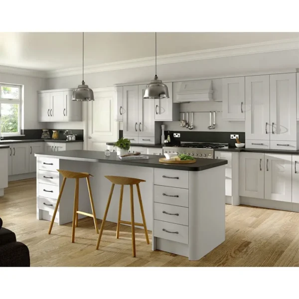 Shaker Design Lacquer Finish Kitchen Cabinet